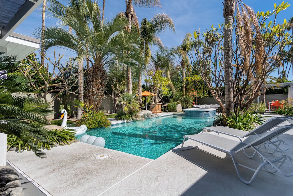 Photo of Outdoor in Tahquitz River Estates