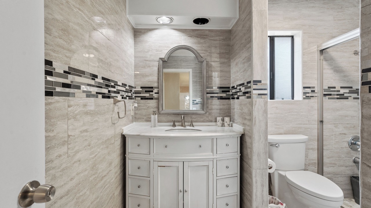 Photo of Bathroom in Hercules
