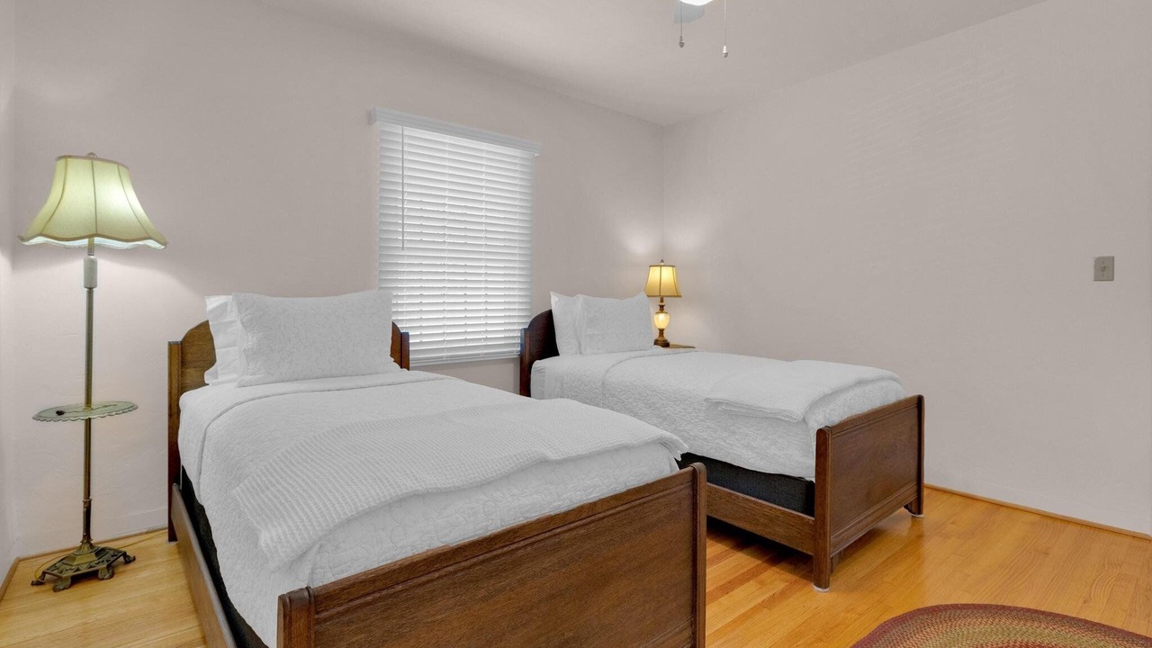 Photo of Bedroom in Little Italy