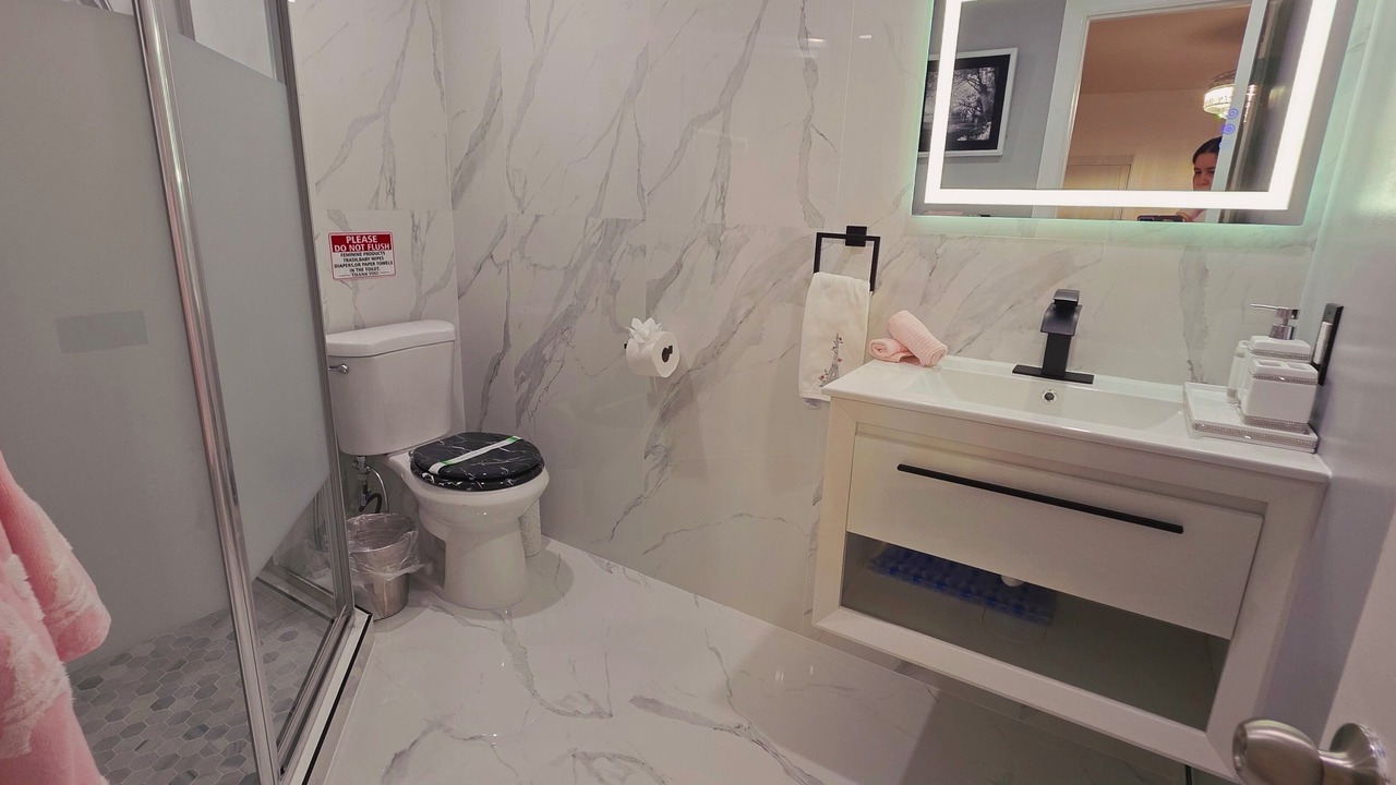 Photo of Bathroom in Enterprise