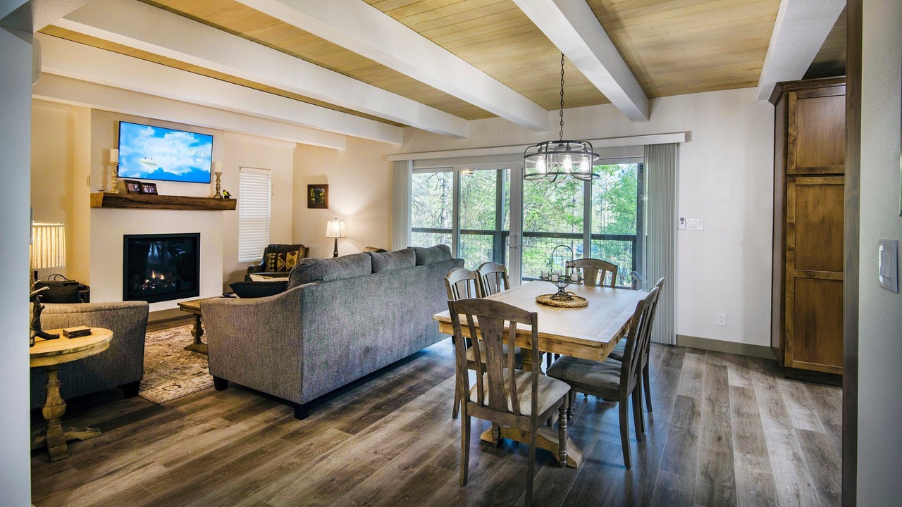 Photo of Bedroom in North Wawona