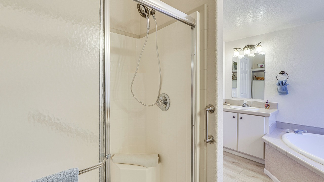 Photo of Bathroom in Shady Cove