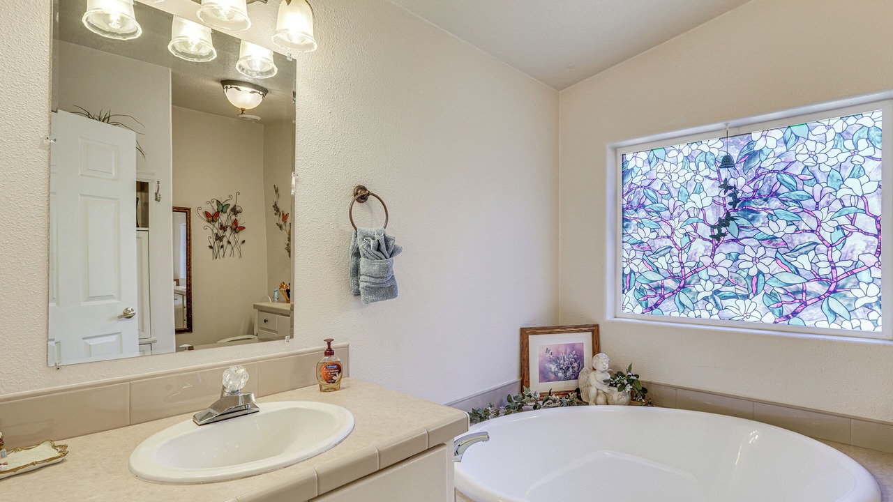 Photo of Bathroom in Shady Cove