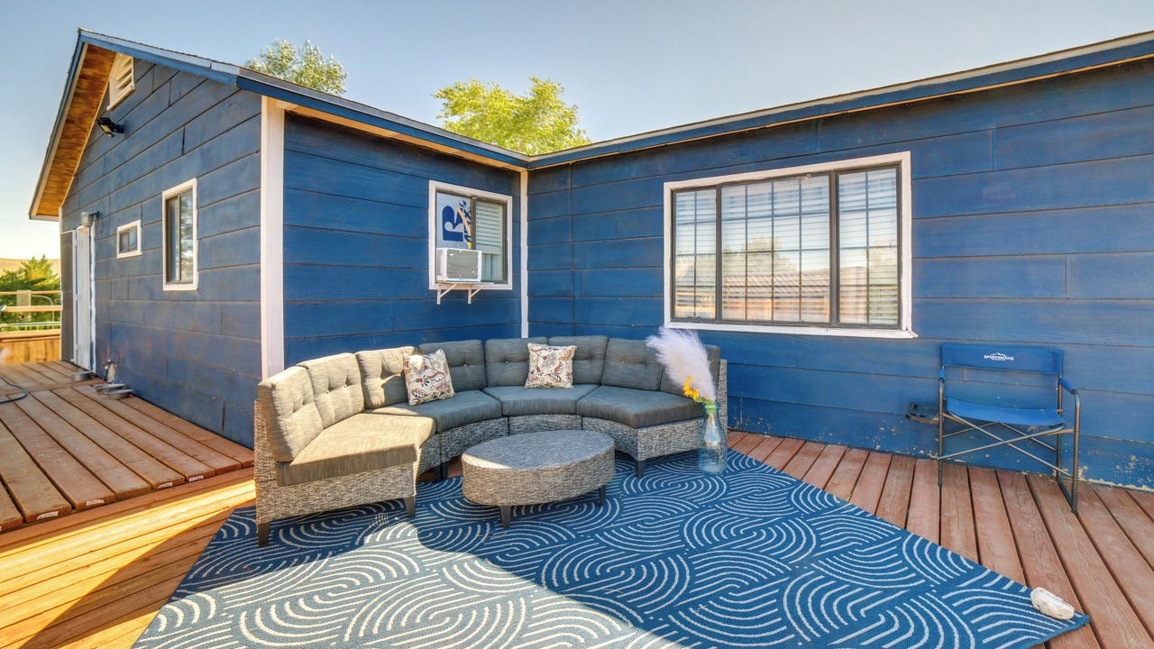Photo of Patio Balcony in Lyon County