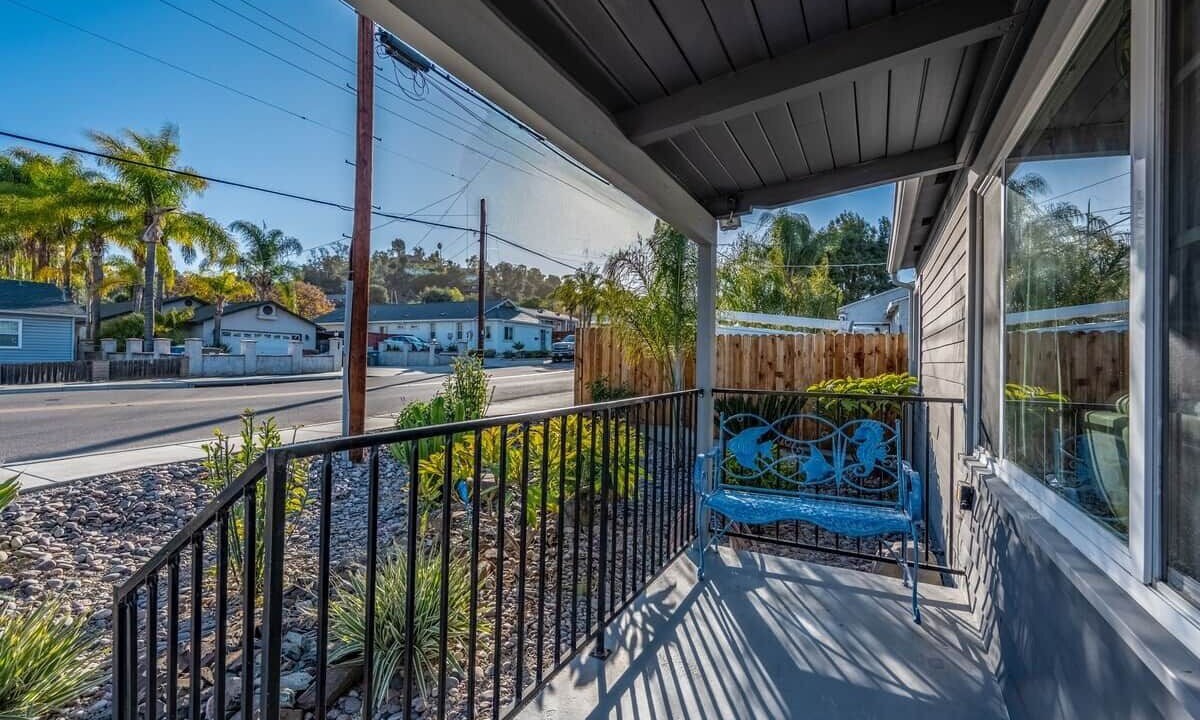 Photo of Outdoor in Lakeside