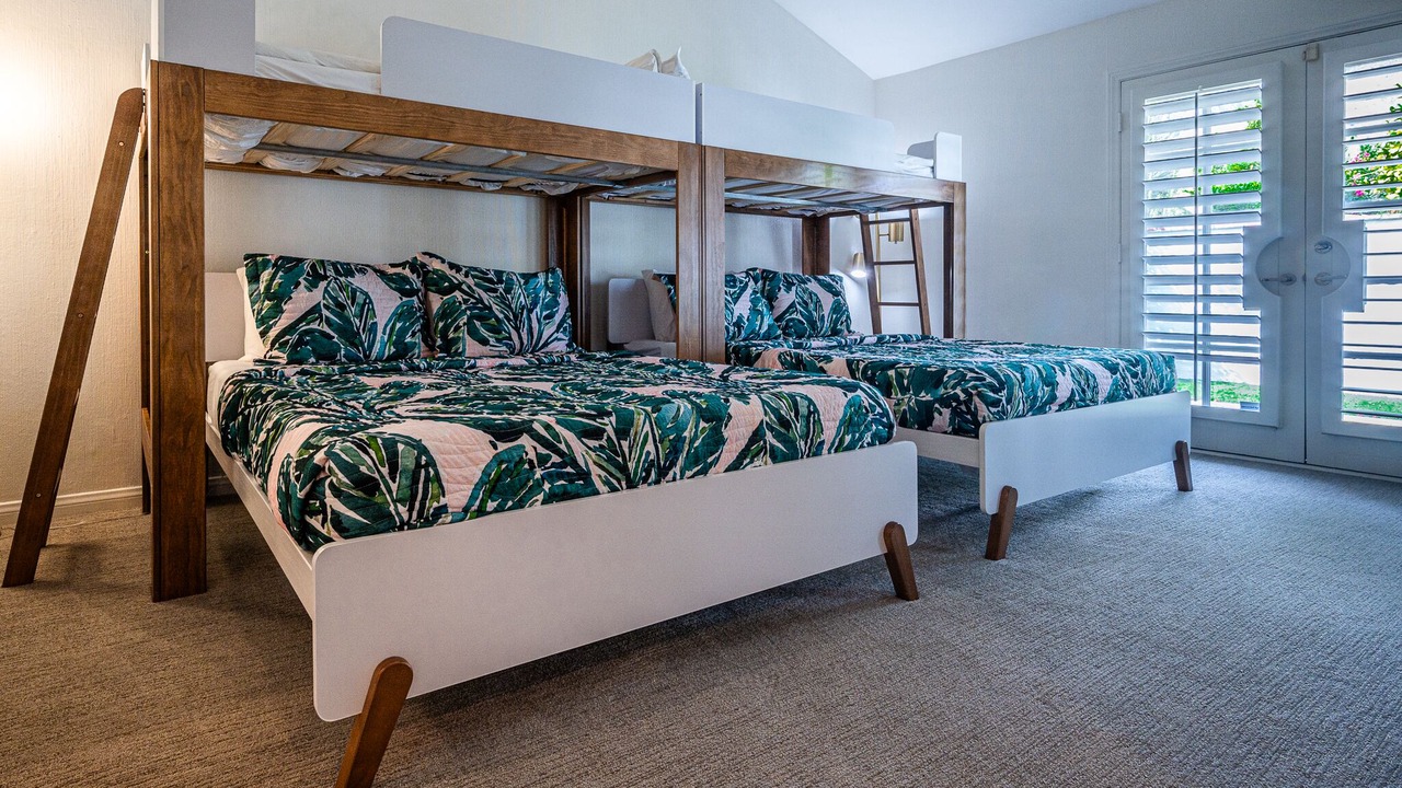 Photo of Bedroom in Twin Palms