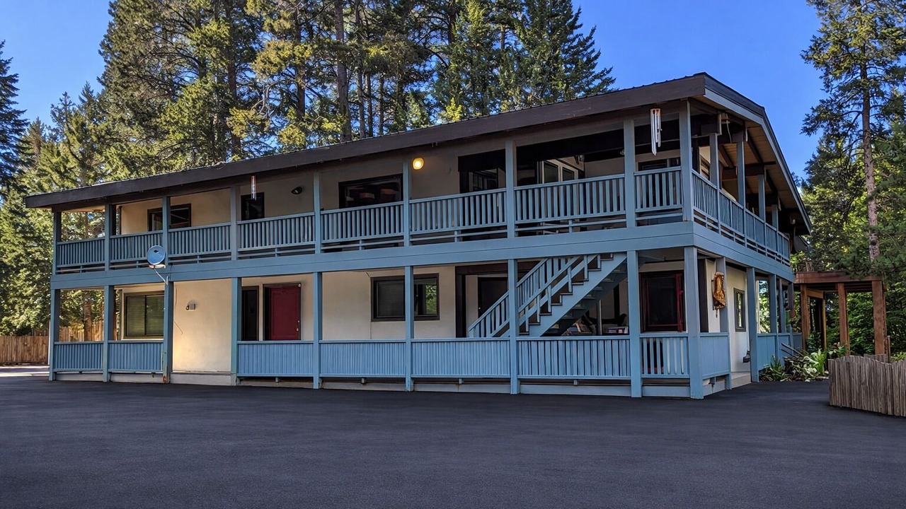Photo of Outdoor in Donner Lake Woods