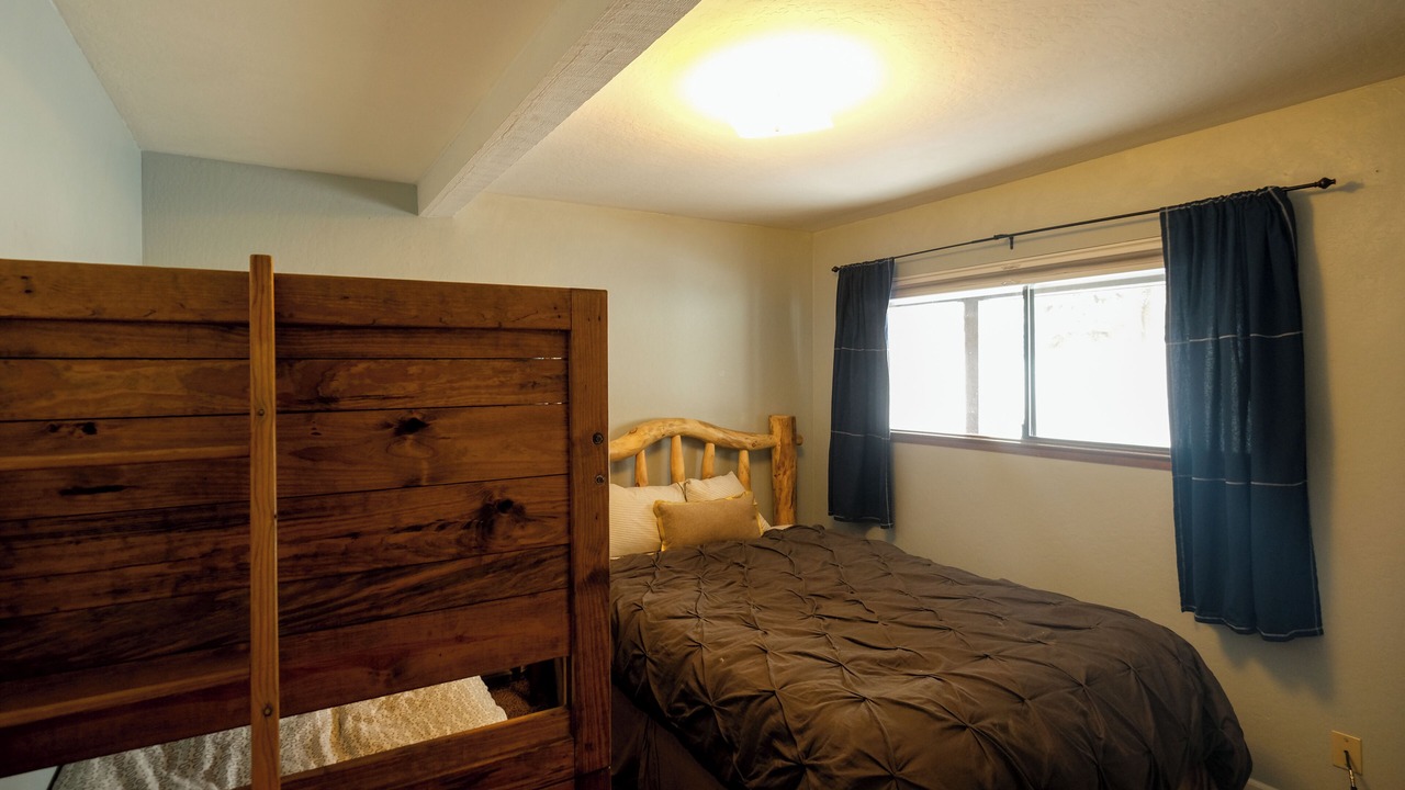 Photo of Bedroom in Donner Lake Woods