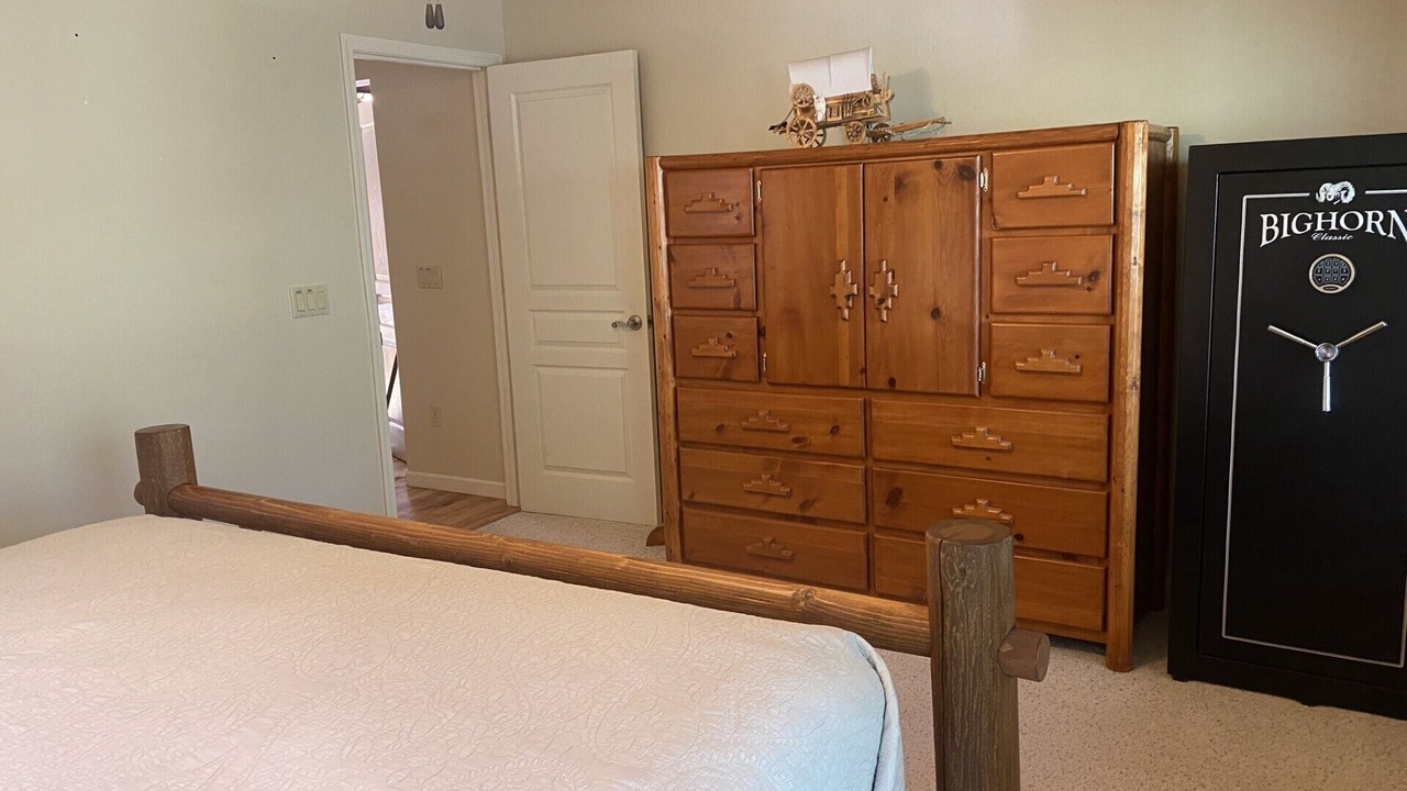 Photo of Bedroom in Groom Creek