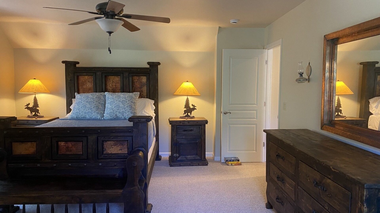 Photo of Bedroom in Groom Creek