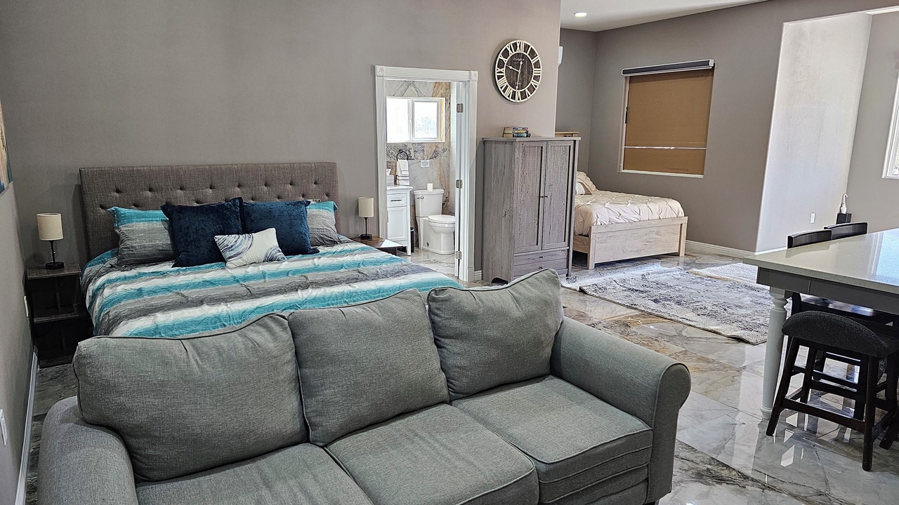 Photo of Livingroom in Park Village