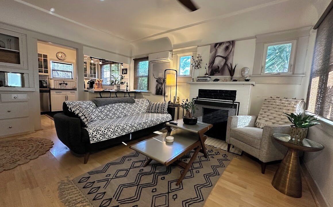 Photo of Livingroom in Normal Heights