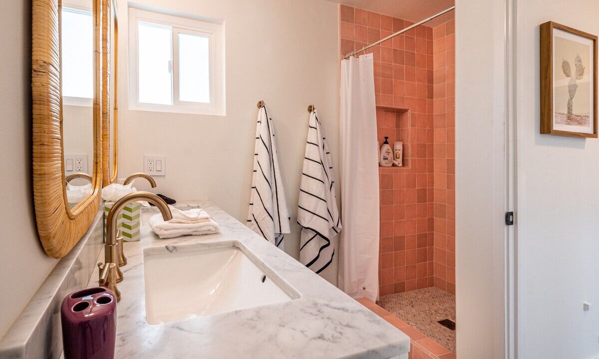 Photo of Bathroom in Sunrise Vista Chino