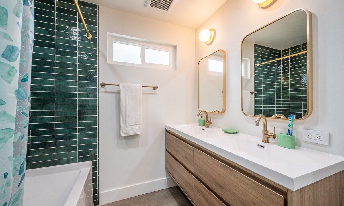 Photo of Bathroom in Sunrise Vista Chino