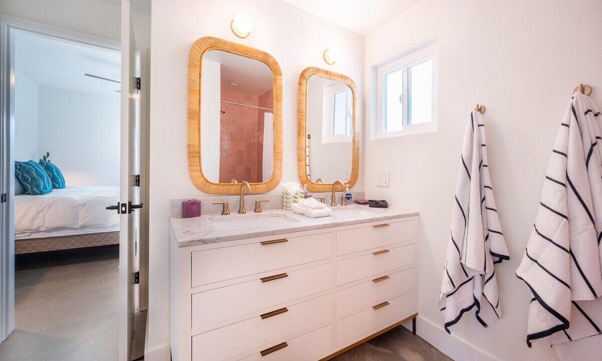 Photo of Bathroom in Sunrise Vista Chino