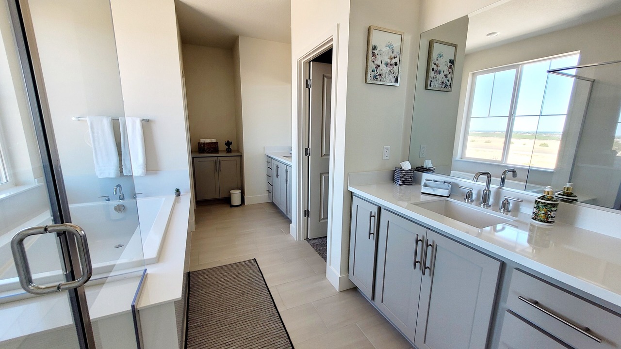 Photo of Bathroom in Tracy