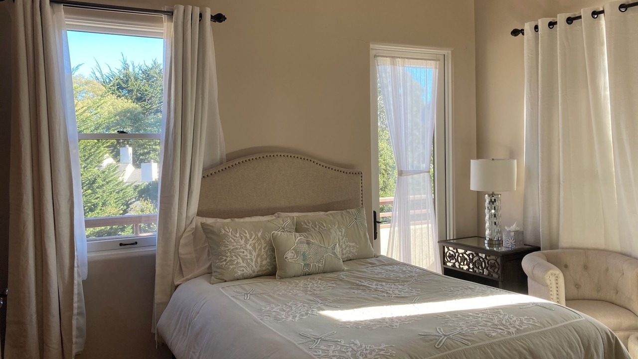 Photo of Bedroom in Mission Fields