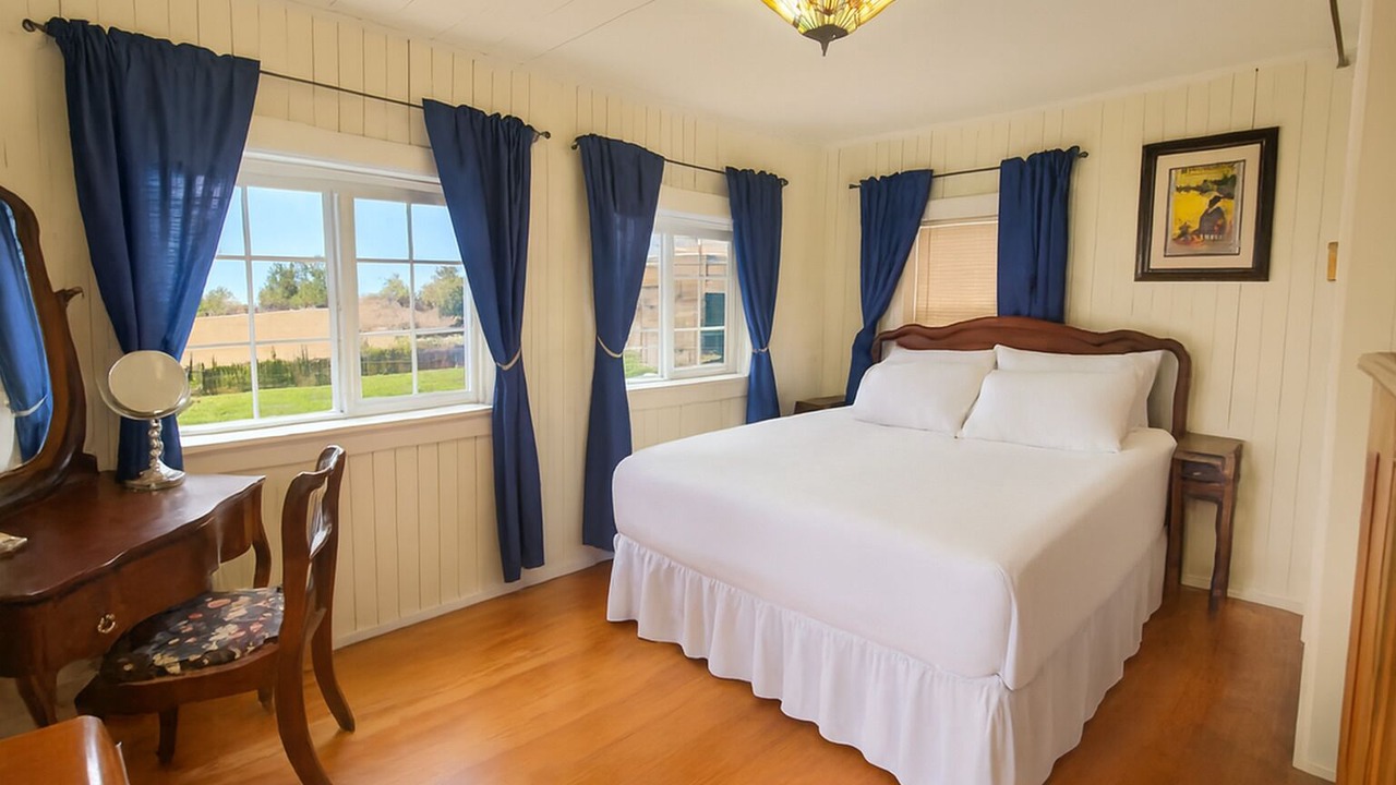 Photo of Bedroom in Westlake