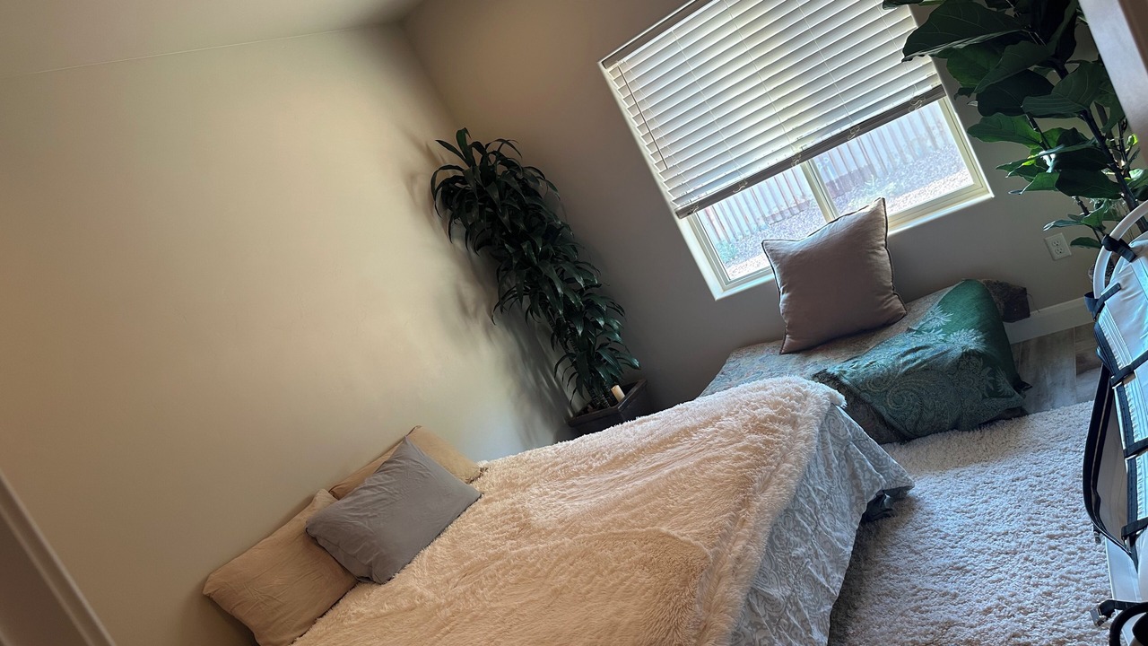 Photo of Bedroom in Hildale