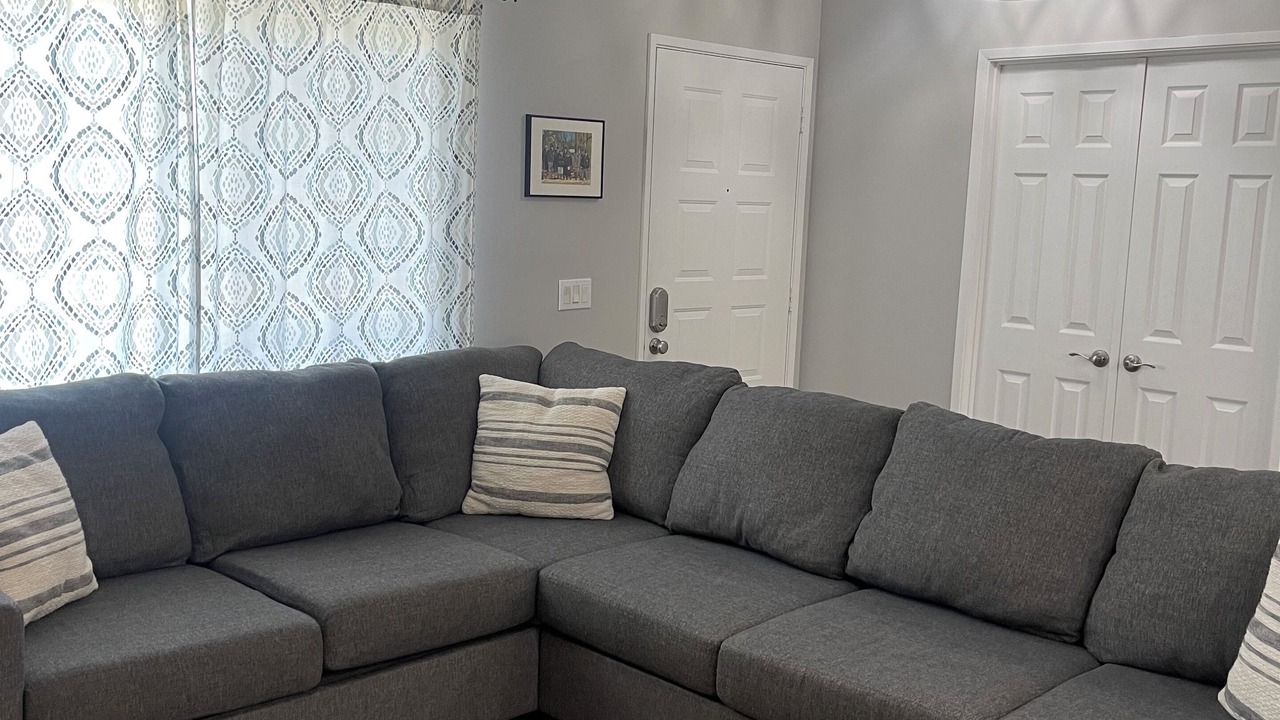Photo of Livingroom in Carmel Mountain Ranch