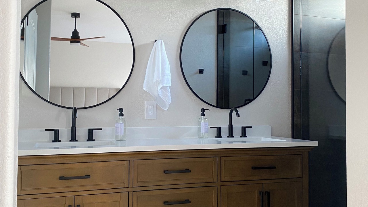 Photo of Bathroom in Paradise Valley Village