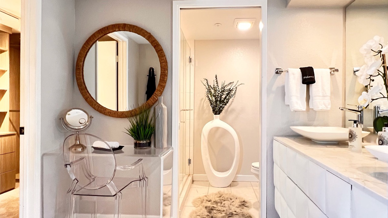 Photo of Bathroom in Downtown Palm Springs