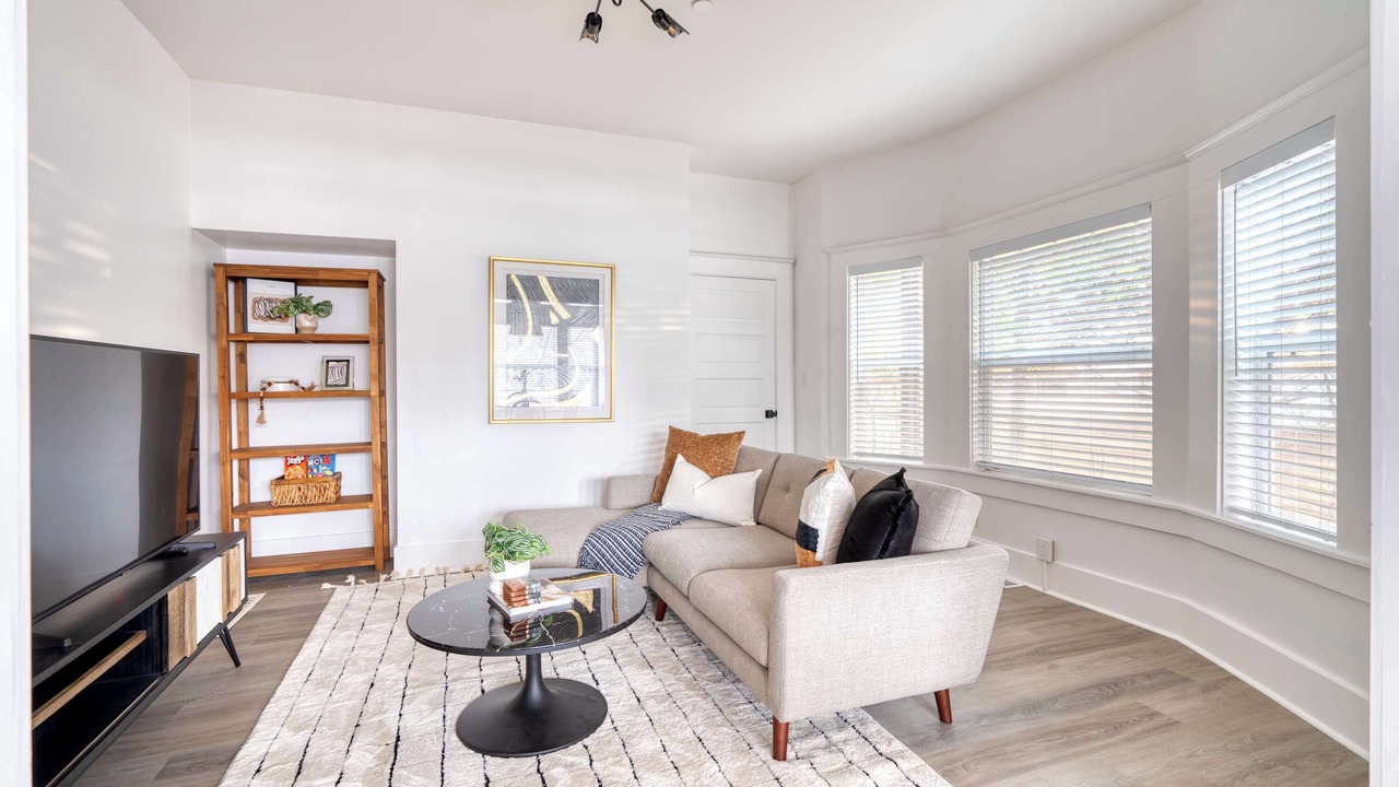 Photo of Livingroom in King