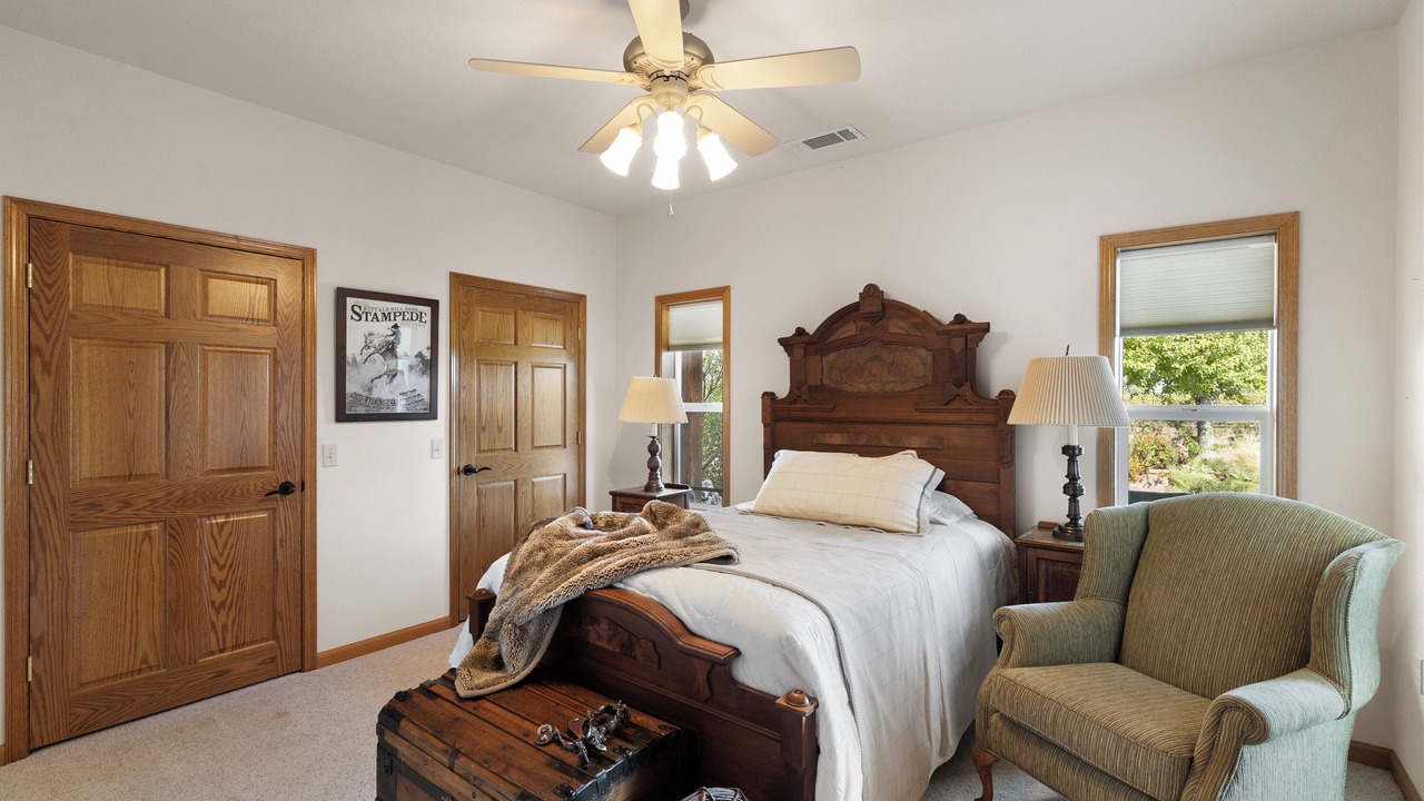 Photo of Bedroom in Cottonwood