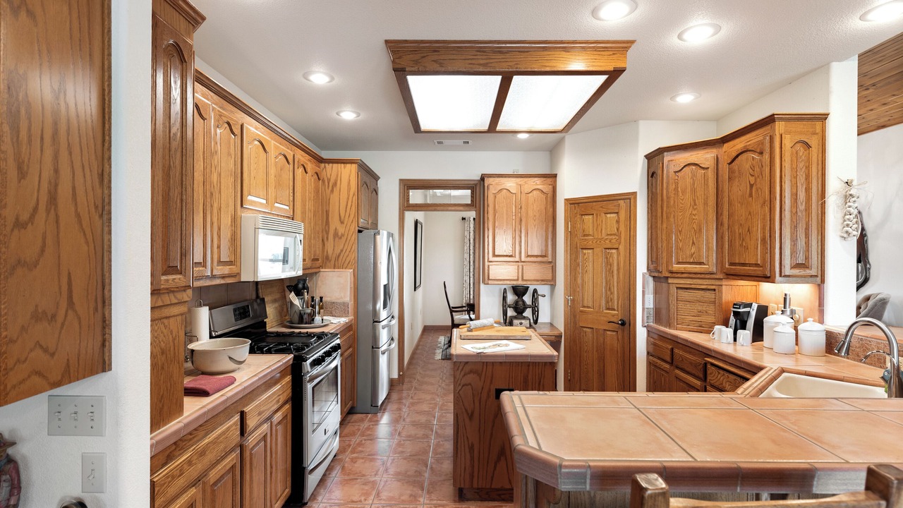 Photo of Kitchen in Cottonwood