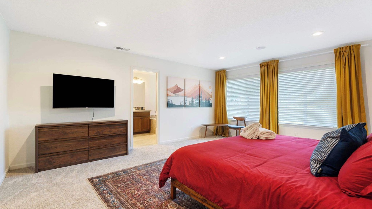 Photo of Bedroom in Hillsboro