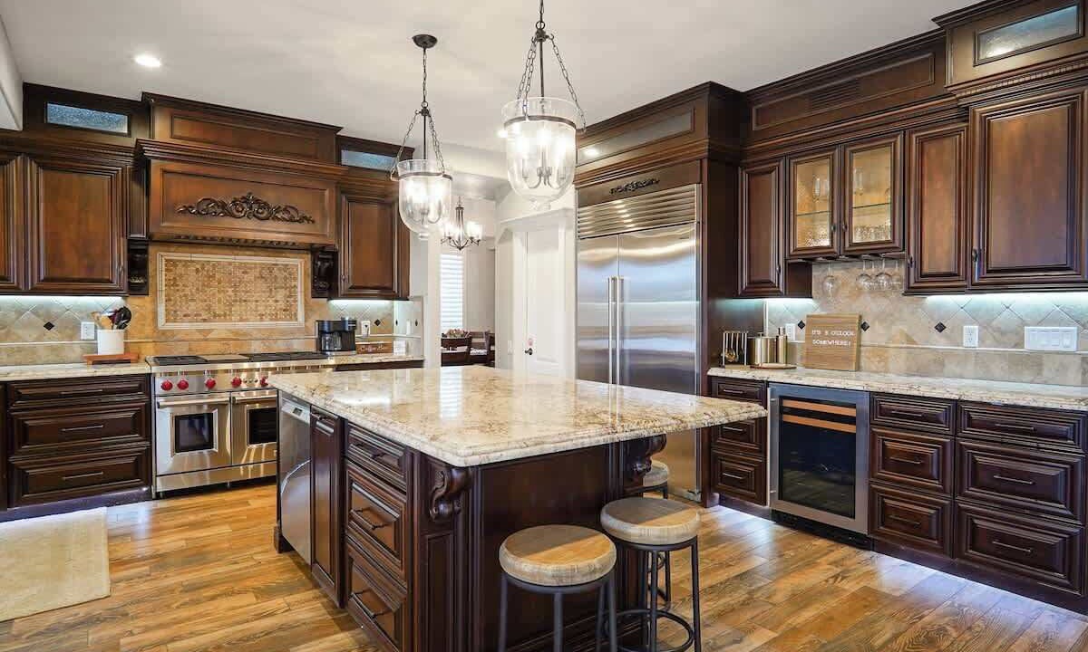 Photo of Kitchen in Crystal Shores