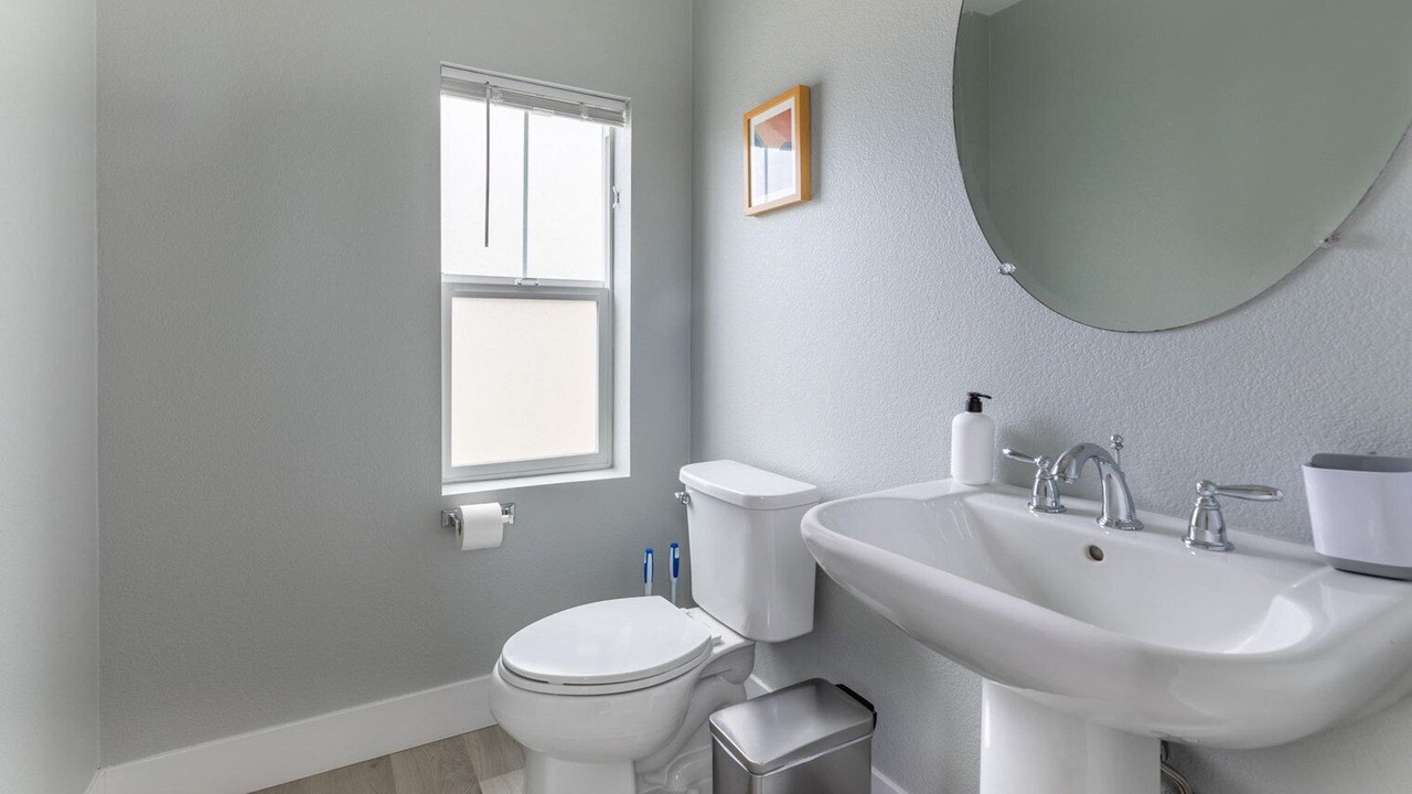 Photo of Bathroom in Newark