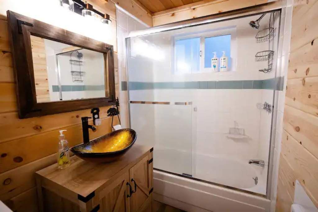 Photo of Bathroom in Cold Springs