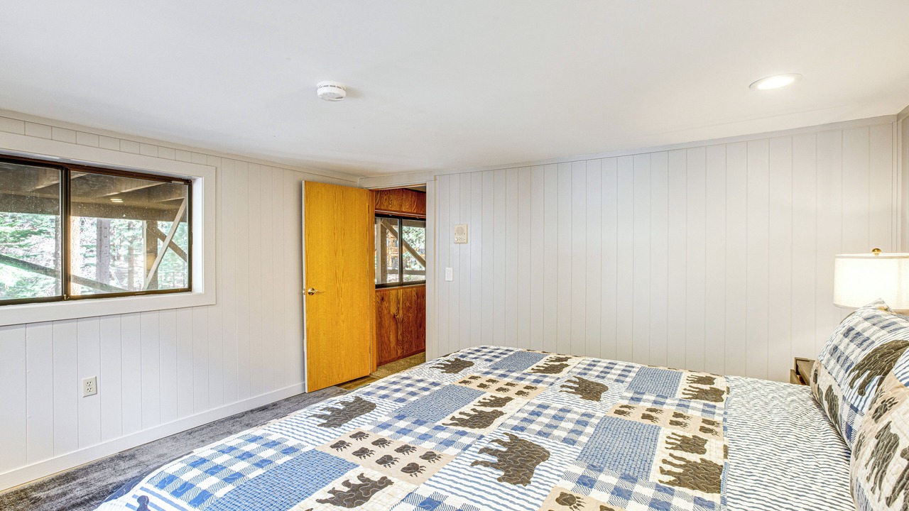 Photo of Bedroom in Tahoe Village