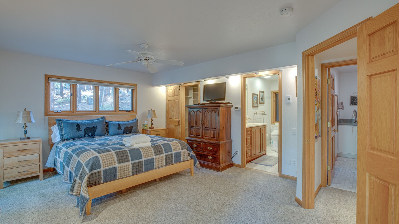 Photo of Livingroom in Tahoe Village