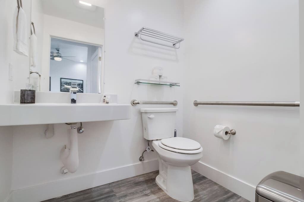 Photo of Bathroom in University Heights