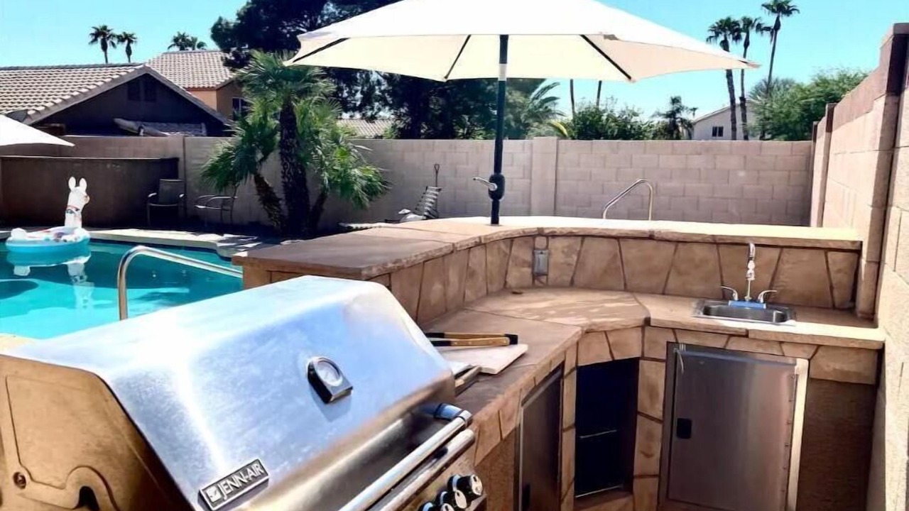 Photo of Outdoor in Superstition Springs