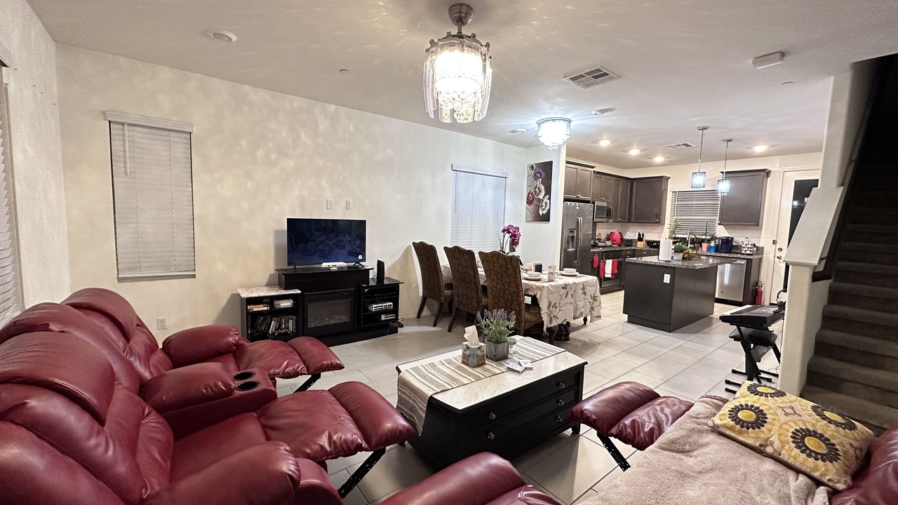 Photo of Livingroom in Chino