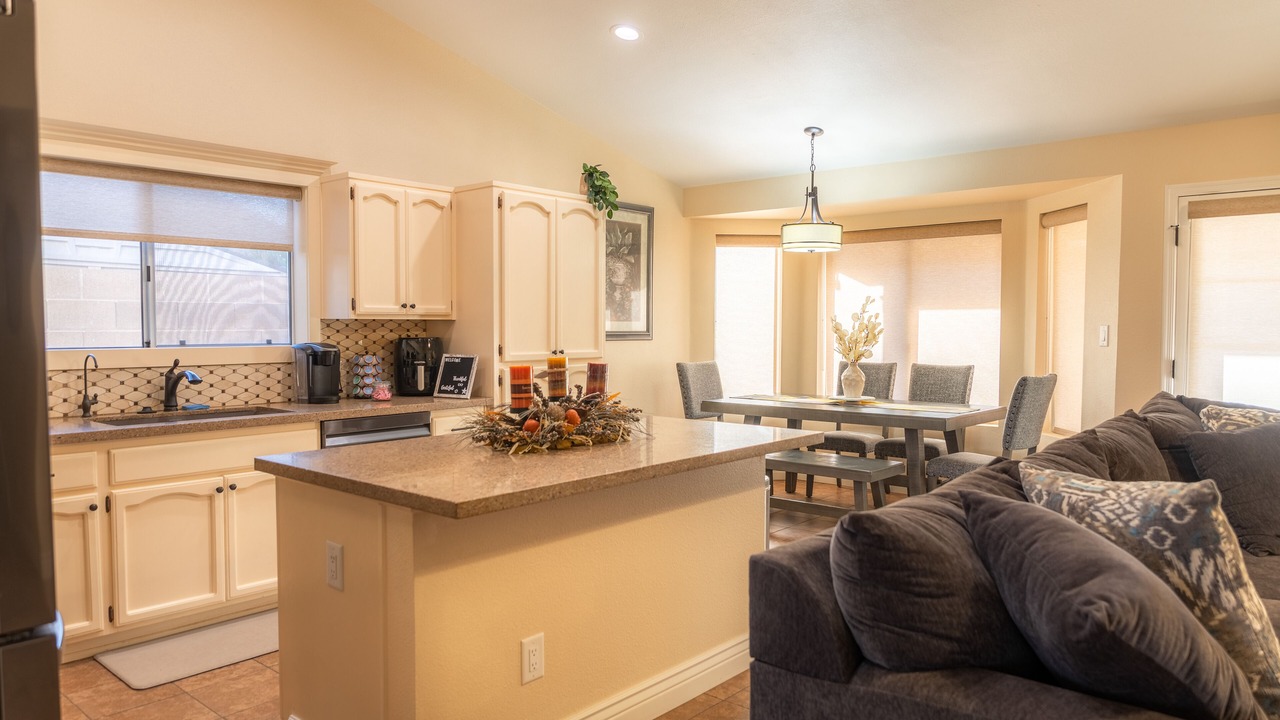 Photo of Livingroom in Yuma