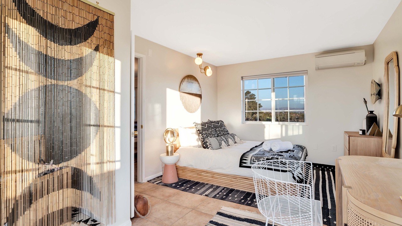 Photo of Bedroom in Yucca Valley