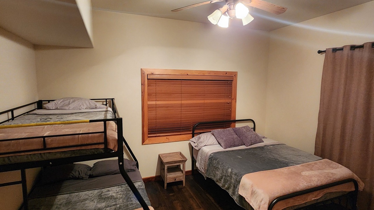 Photo of Bedroom in Upper Lake