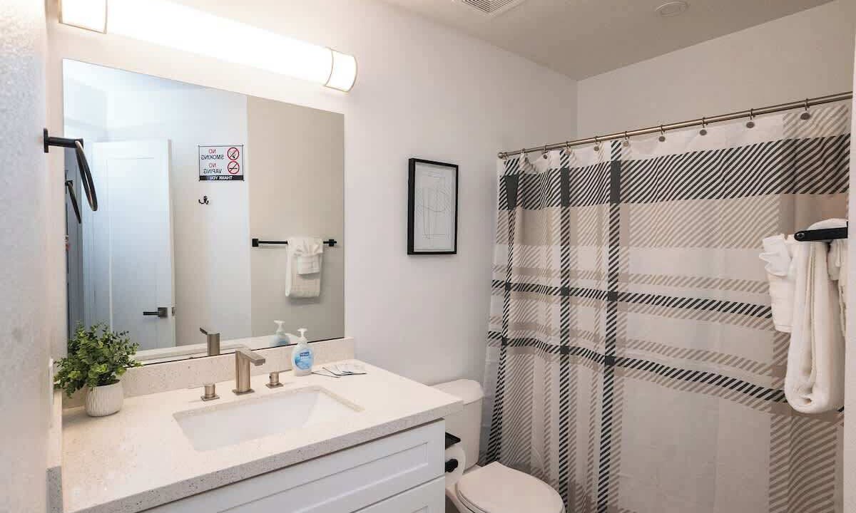 Photo of Bathroom in North Las Vegas