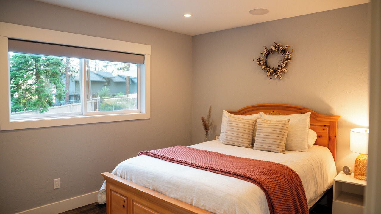 Photo of Bedroom in Tahoe Village