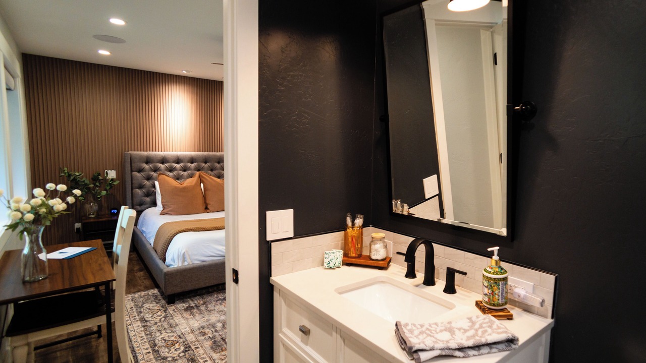 Photo of Bedroom in Tahoe Village