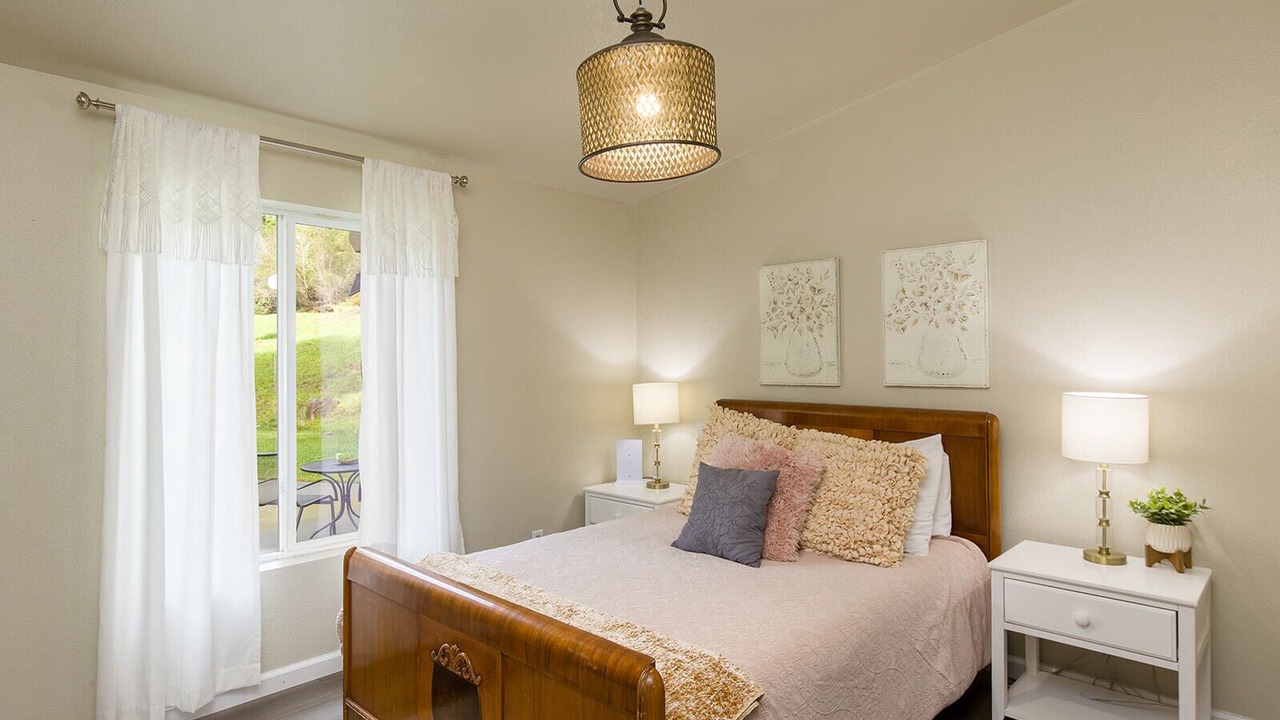 Photo of Bedroom in McKinleyville