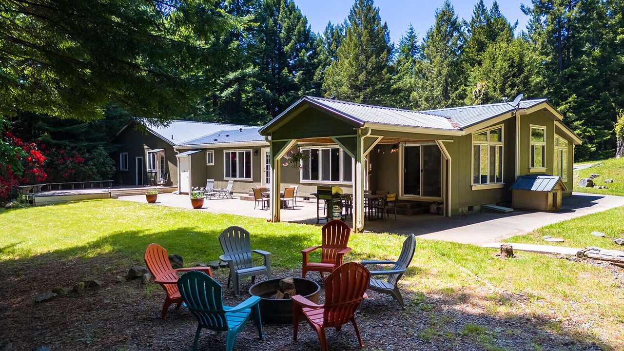 Photo of Patio Balcony in McKinleyville
