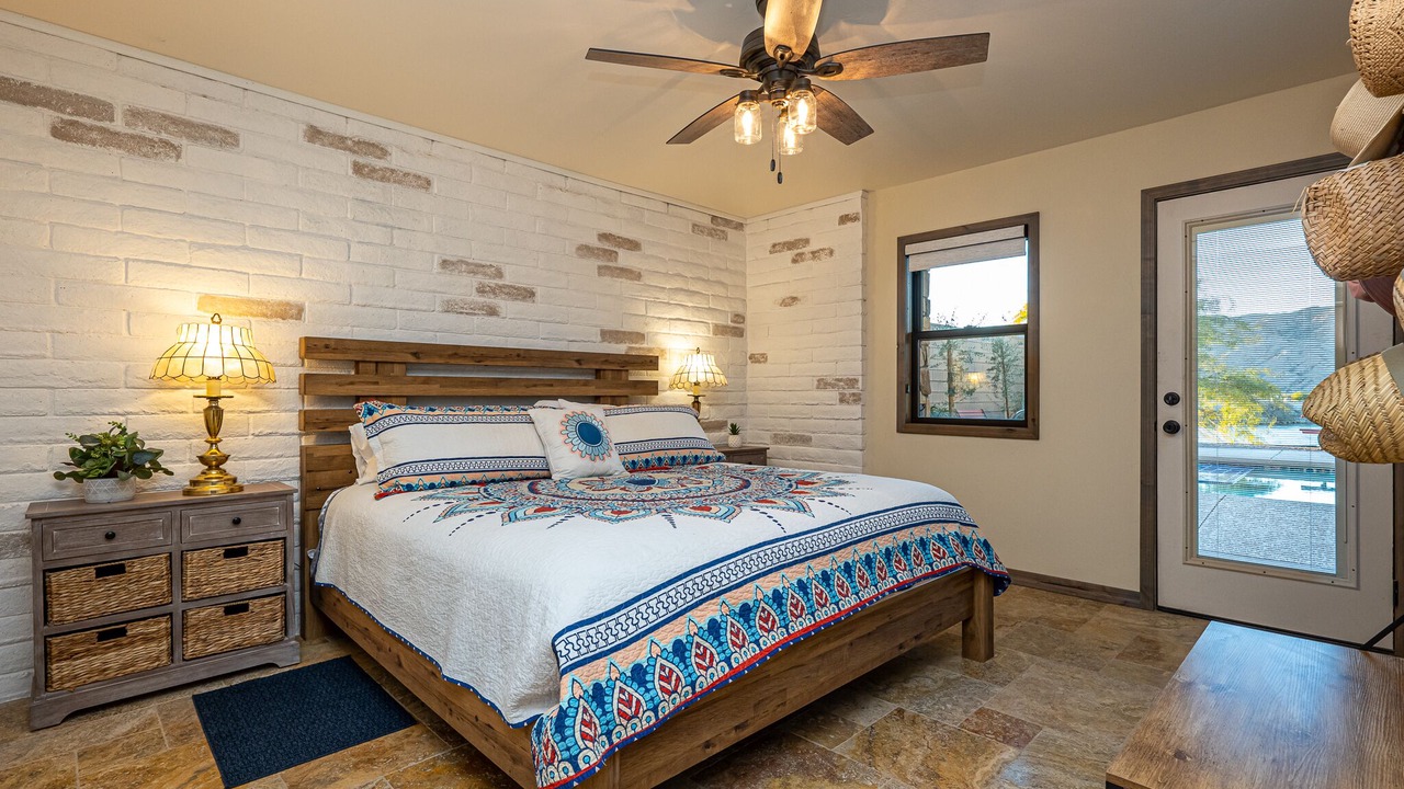 Photo of Bedroom in Holiday Shores