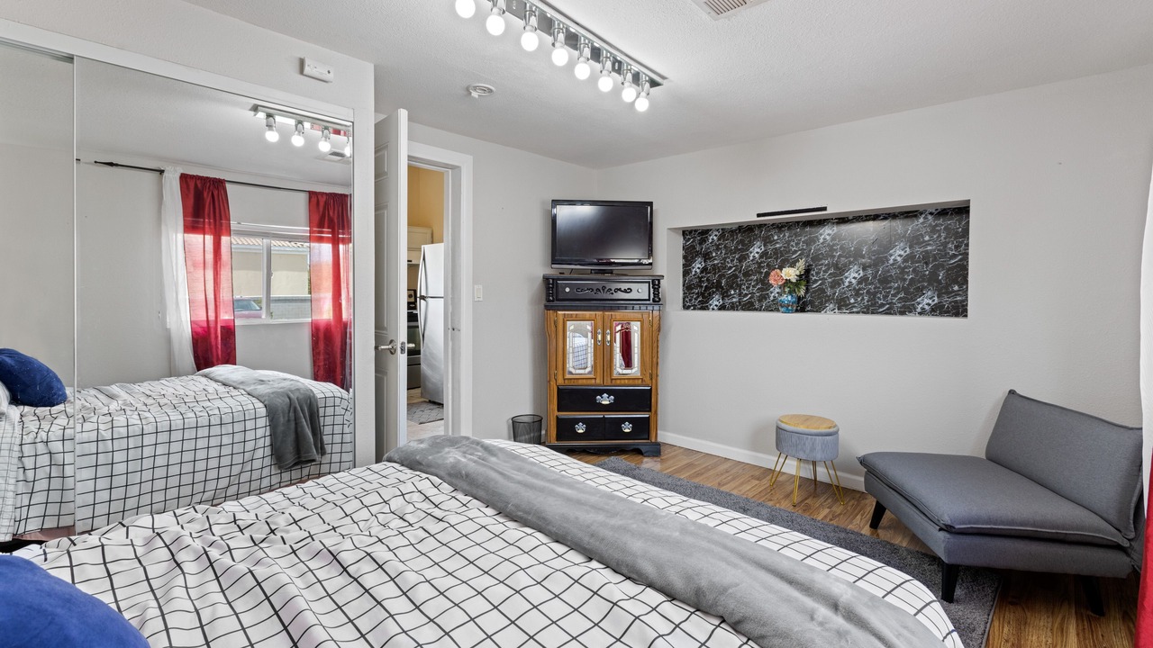Photo of Bedroom in Centennial Hills