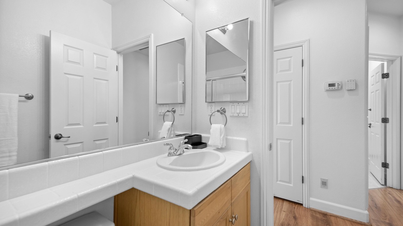 Photo of Bathroom in Regency Park