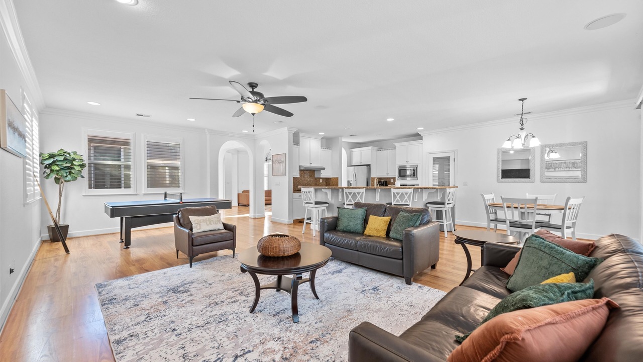 Photo of Livingroom in Regency Park